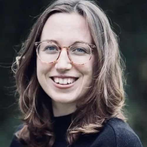 Emily Nixon profile pic.webp