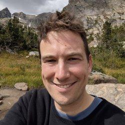 Robin Thompson Profile Pic.jpeg